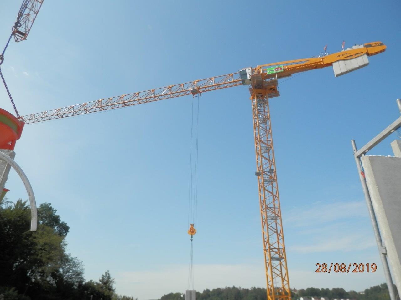 P8280533