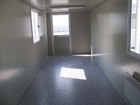8m-bungalow-de-chantier-interieur