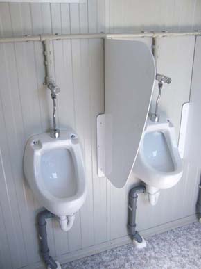 collectivite-urinoirs-sanitaire-sur-mesures-2wc-10urinoirs