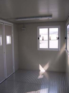 laboratoire-bungalow-interieur