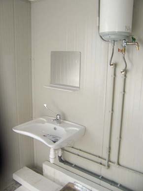 lavabo-PMR-sanitaire-PMR-sur-mesures-2wc-1douche-1urinoir